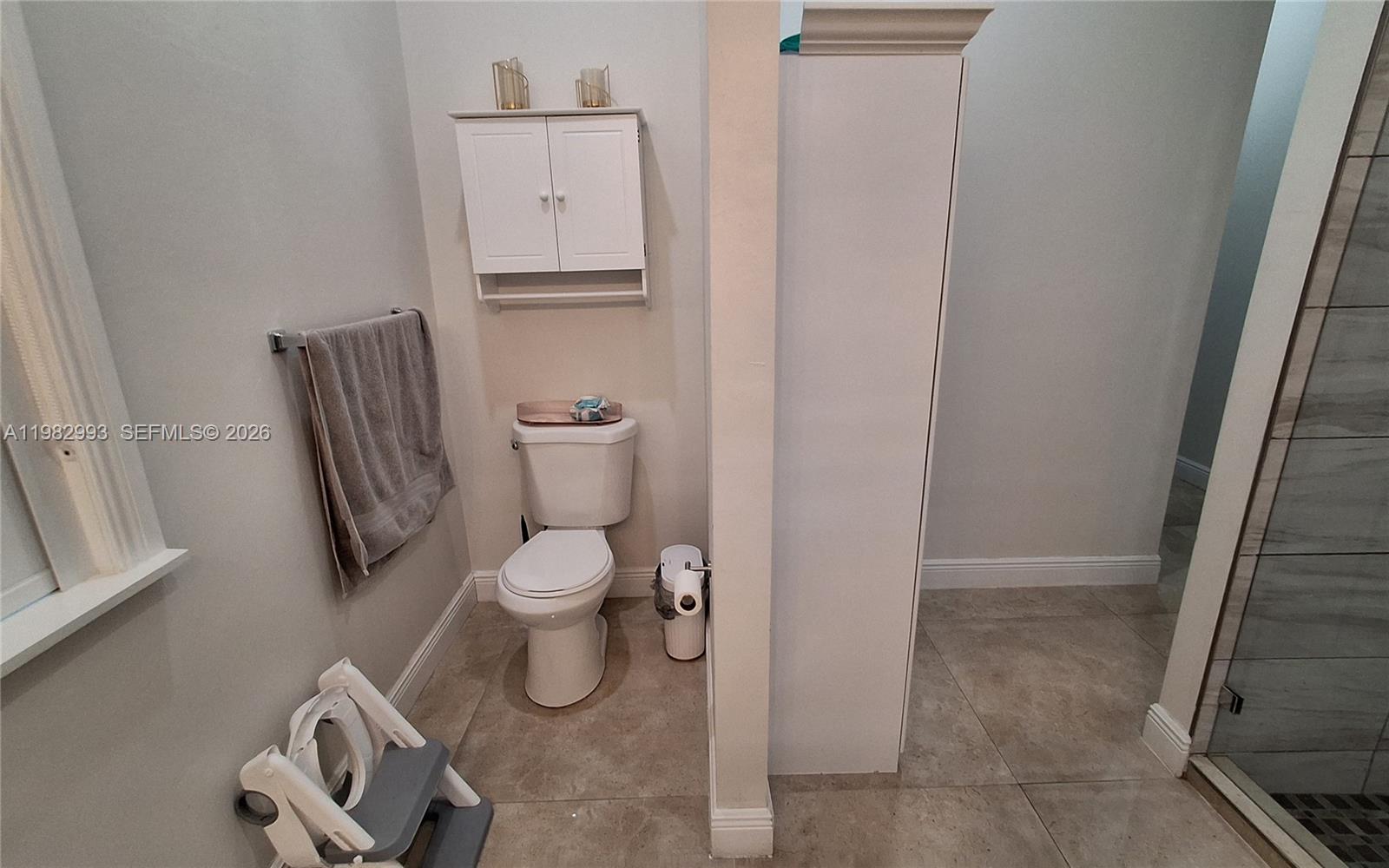 GOLDEN GATE EST - Residential