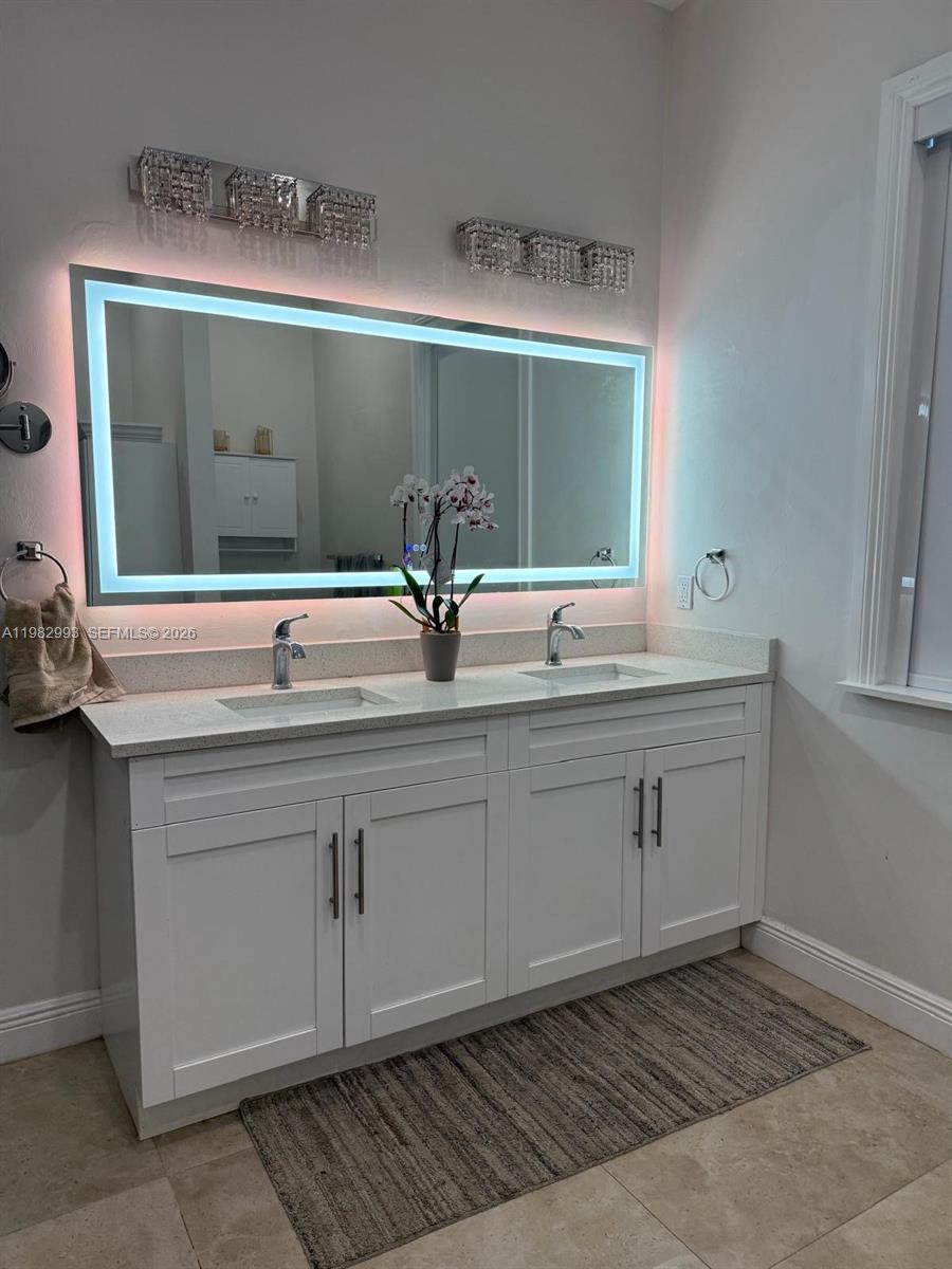 GOLDEN GATE EST - Residential