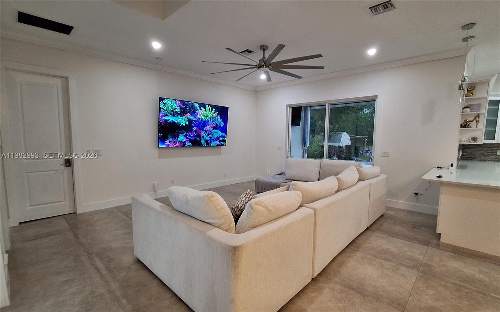 GOLDEN GATE EST - Residential