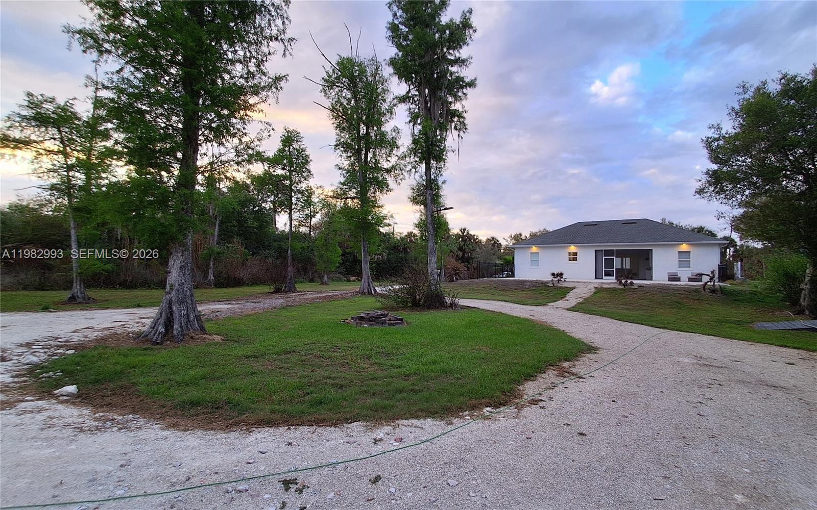 GOLDEN GATE EST - Residential