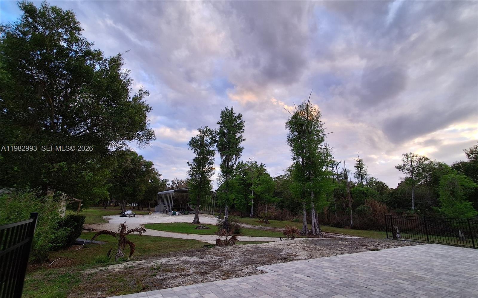 GOLDEN GATE EST - Residential