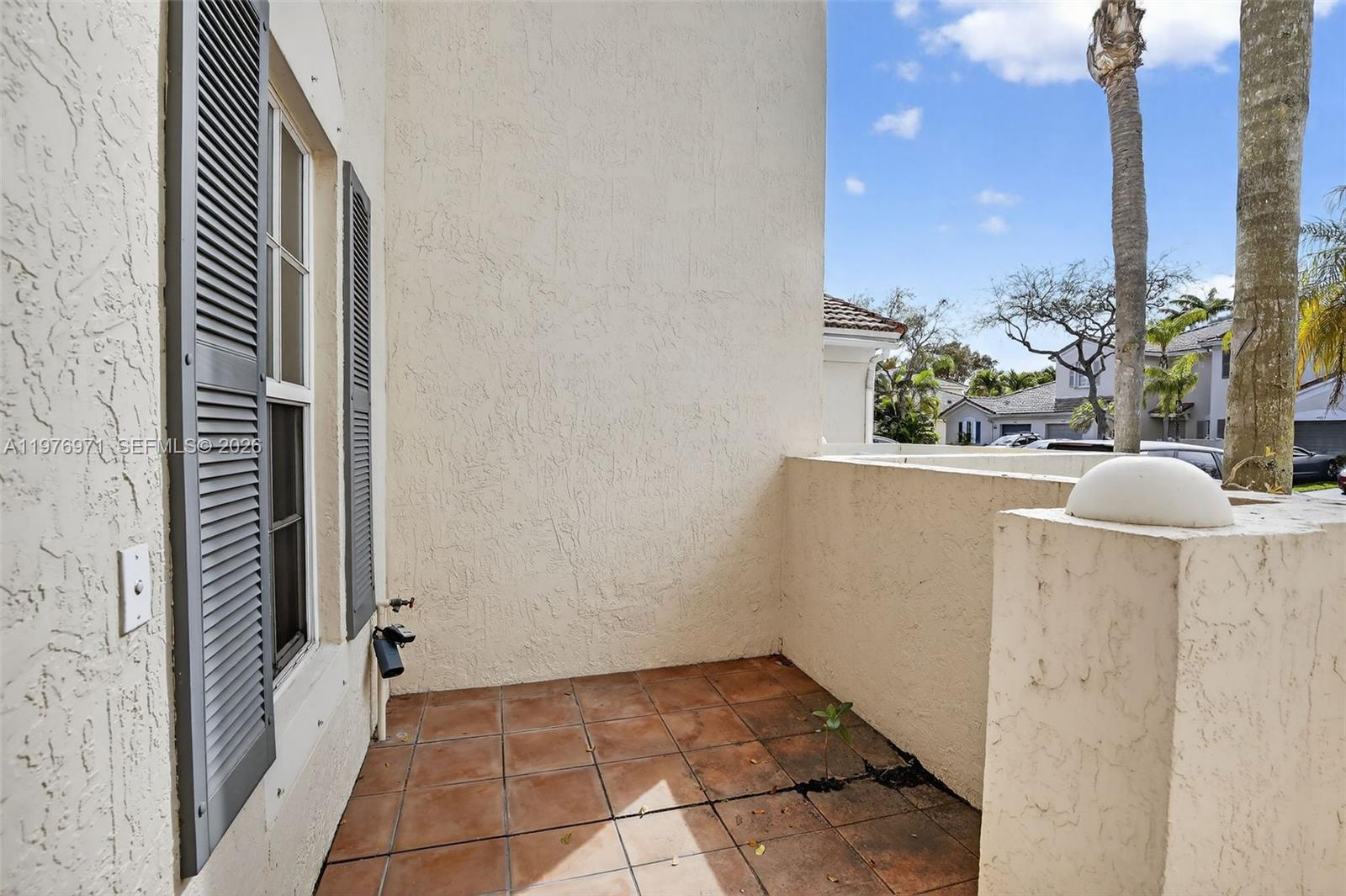 BANYAN OAKRIDGE - Residential