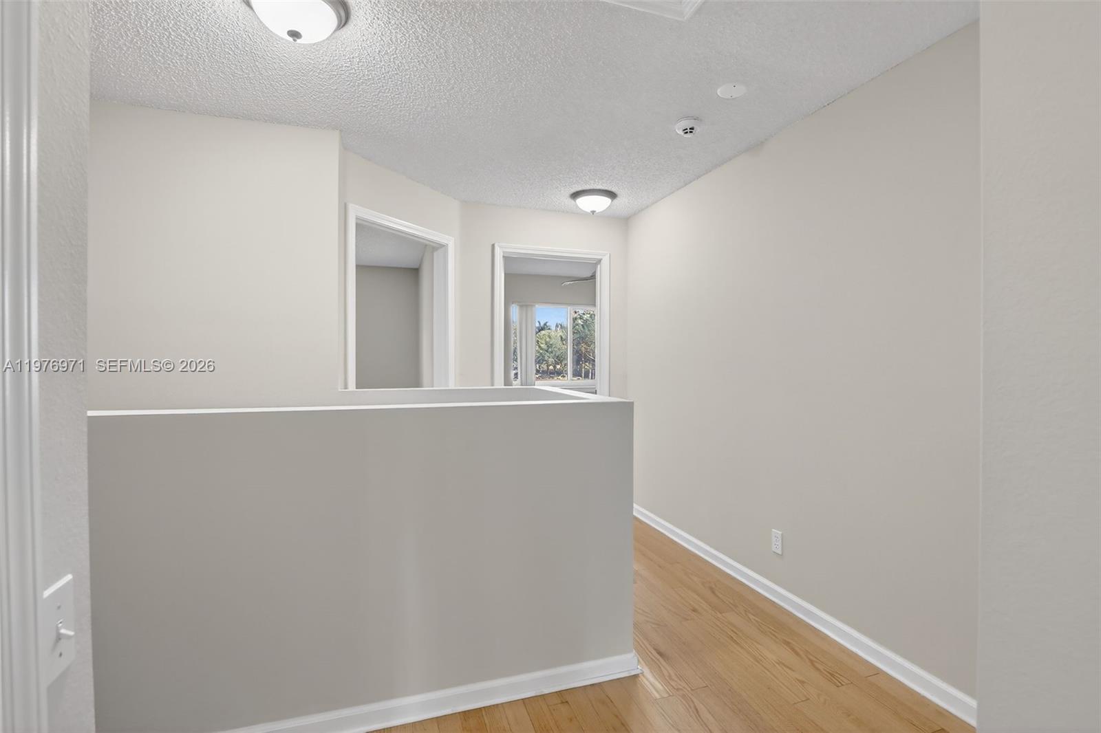 BANYAN OAKRIDGE - Residential