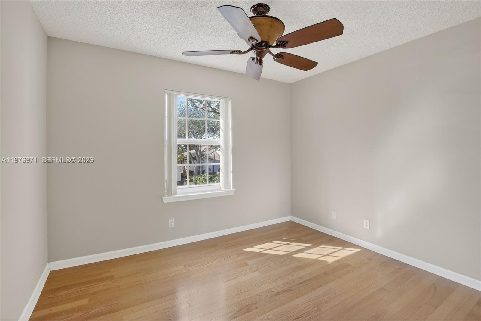 BANYAN OAKRIDGE - Residential