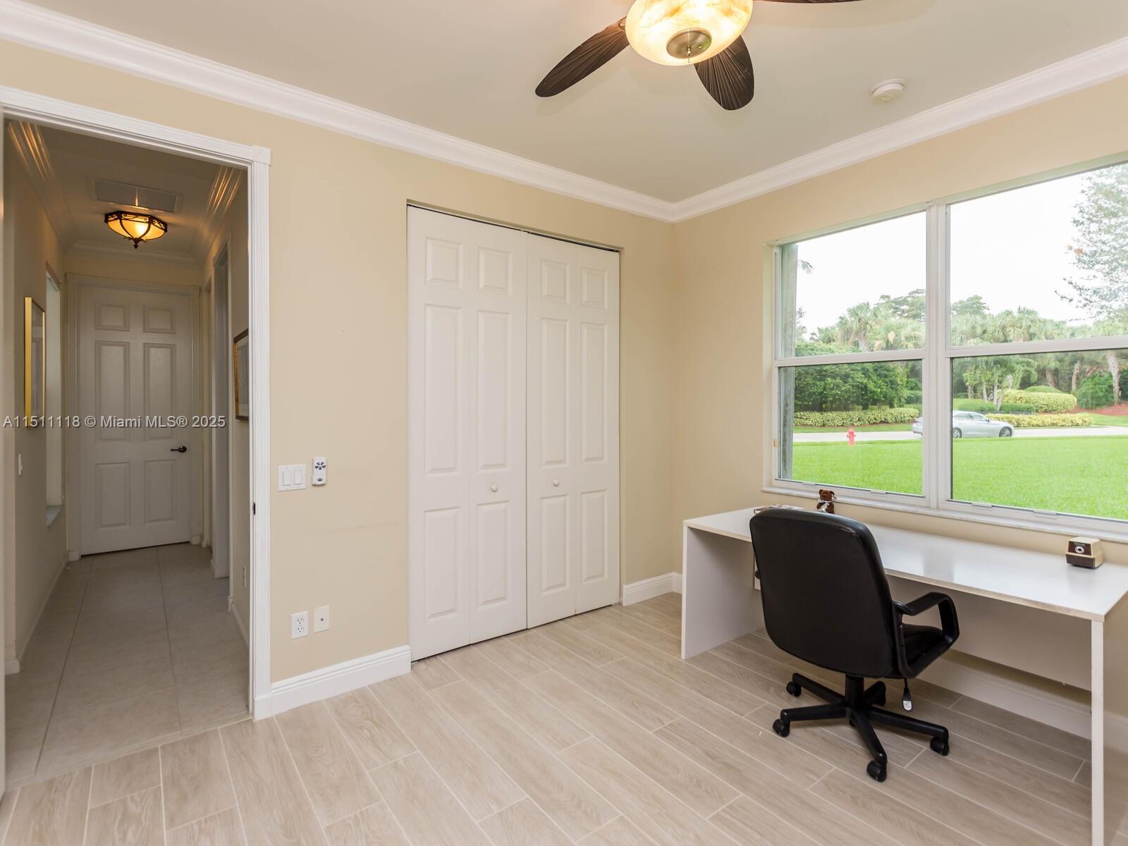 VALENCIA POINTE - Residential