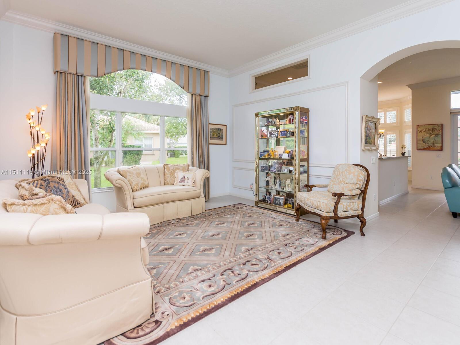 VALENCIA POINTE - Residential