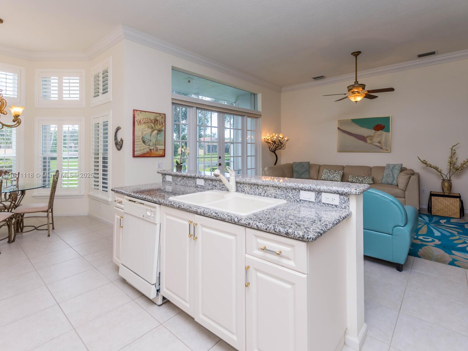 VALENCIA POINTE - Residential