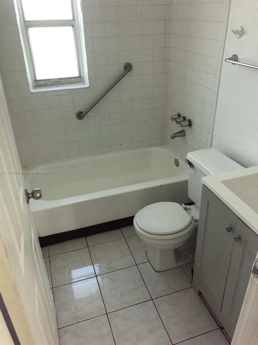 DORSEY PARK FIRST ADD - Residential Income