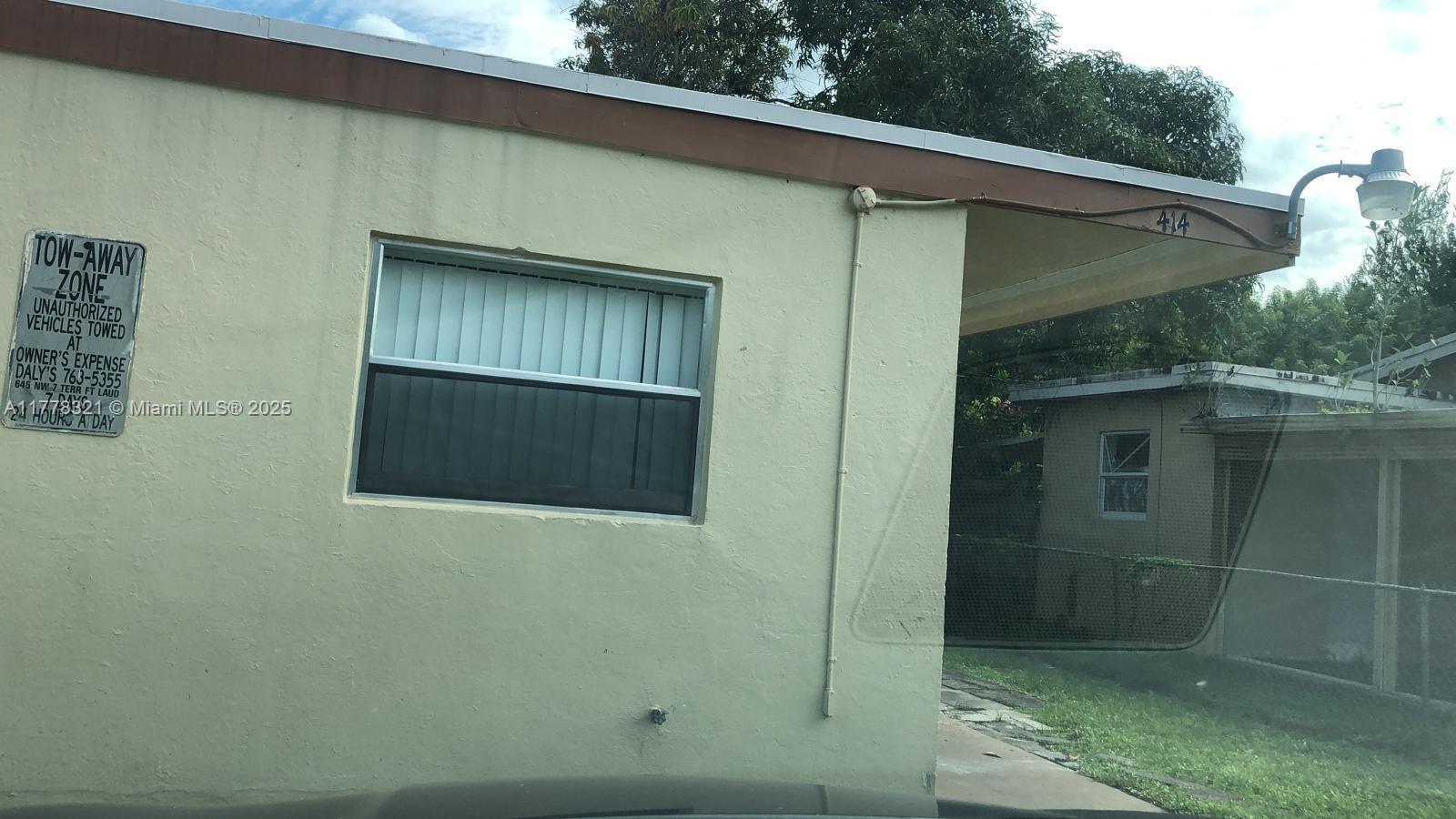 414 NW 15th Way