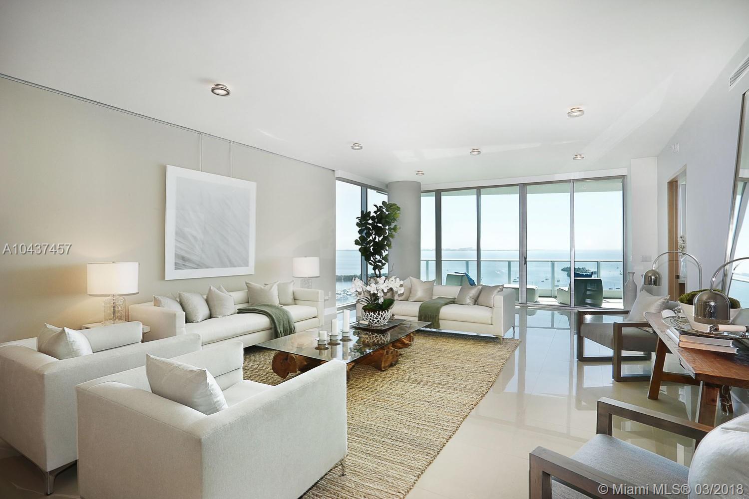 GROVENOR HOUSE CONDO - Residential