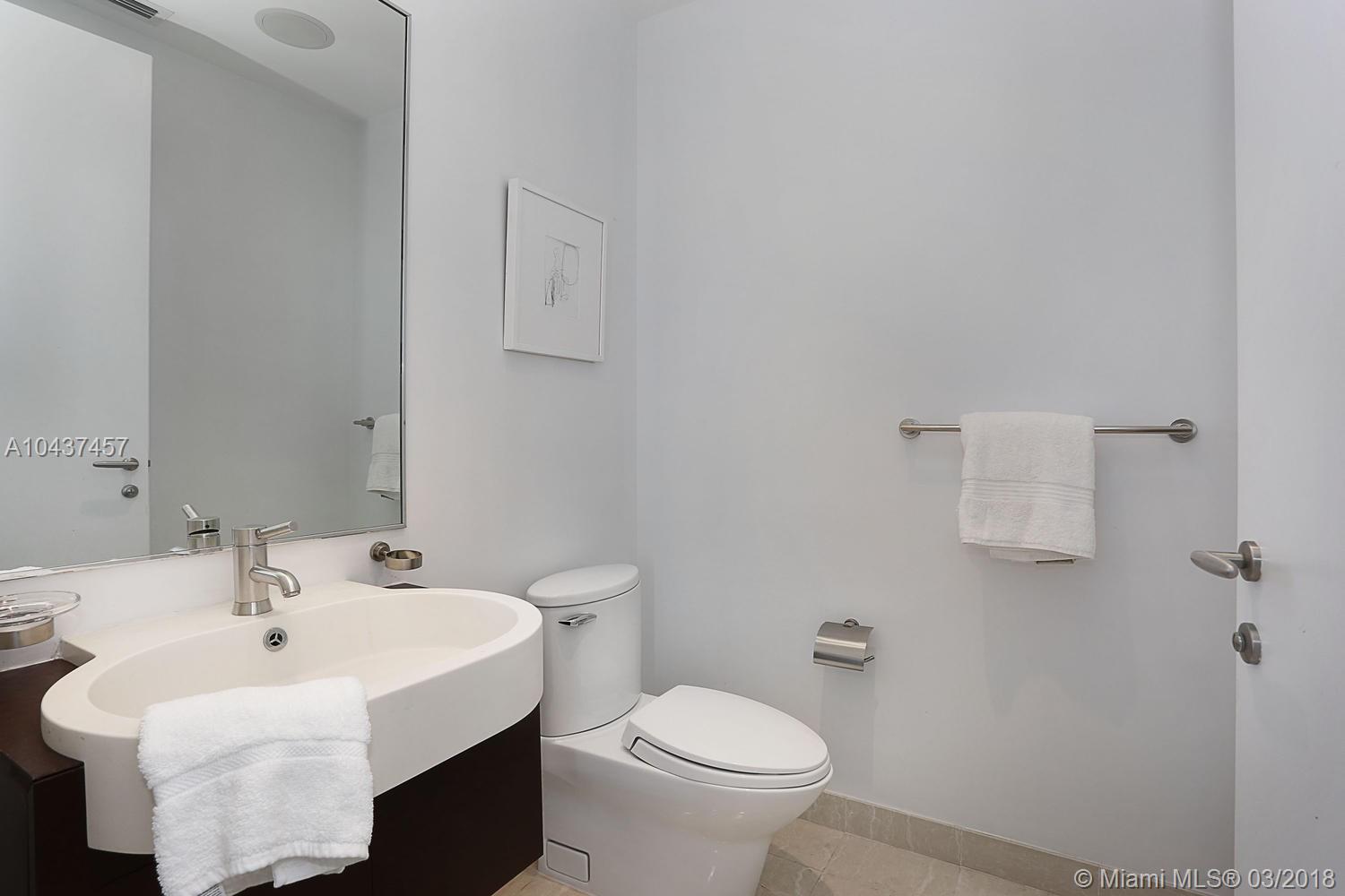 GROVENOR HOUSE CONDO - Residential