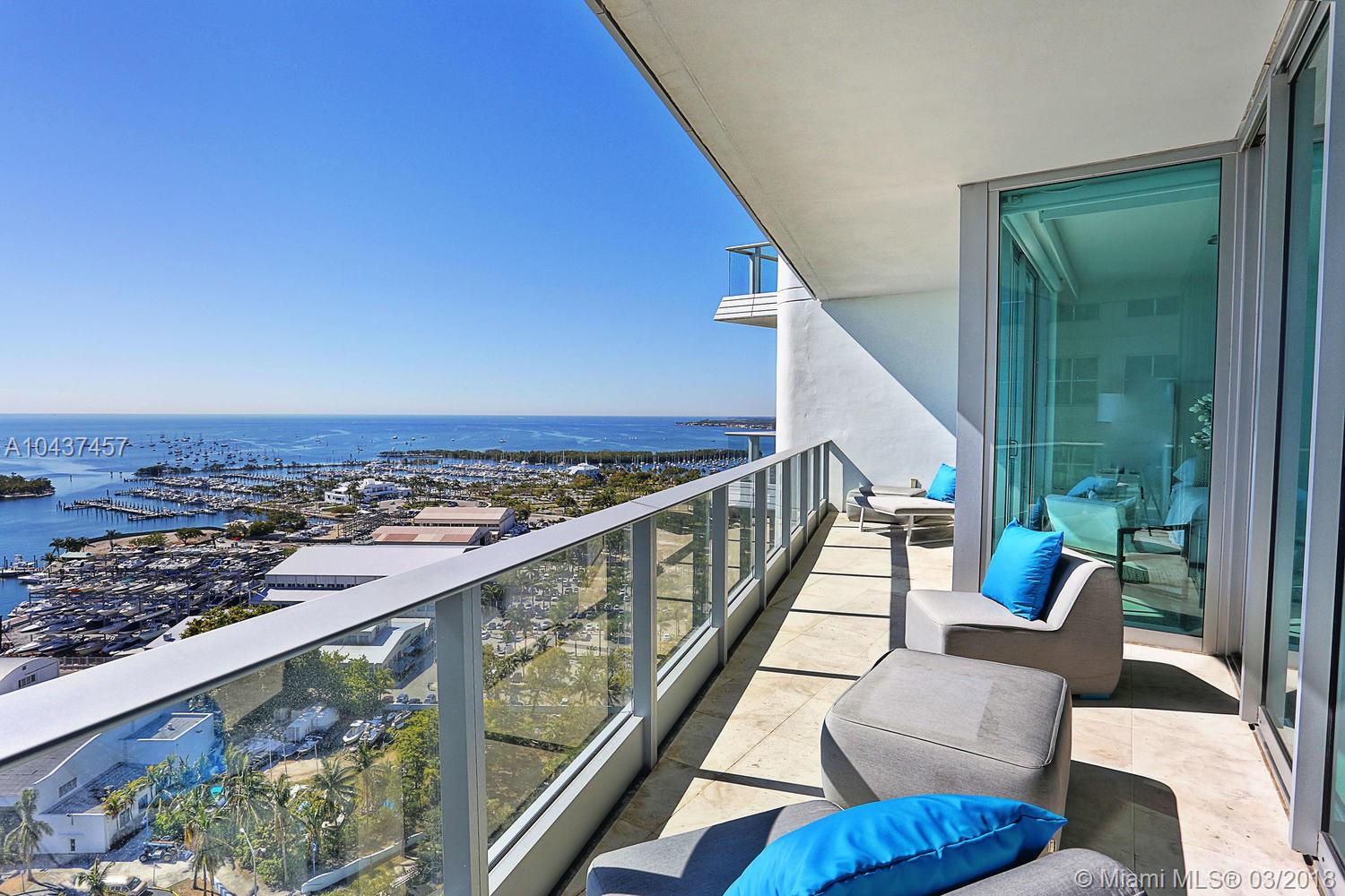 GROVENOR HOUSE CONDO - Residential