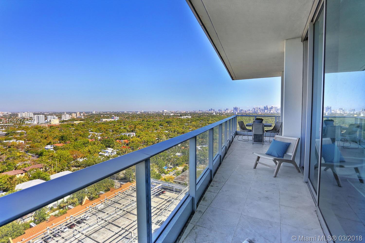 GROVENOR HOUSE CONDO - Residential