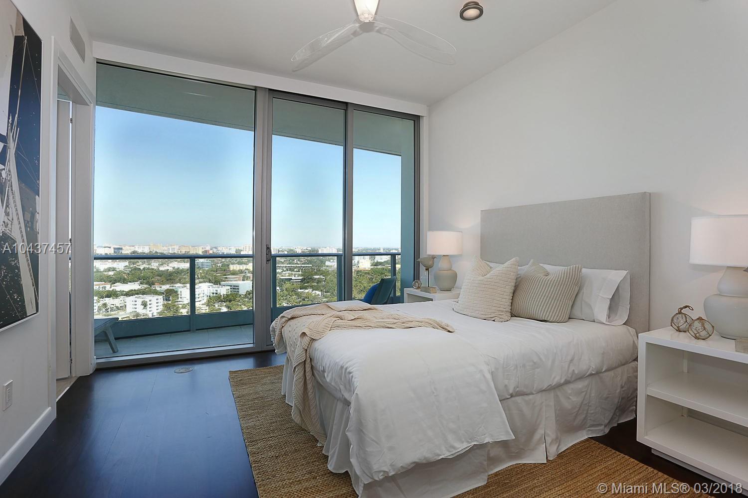 GROVENOR HOUSE CONDO - Residential