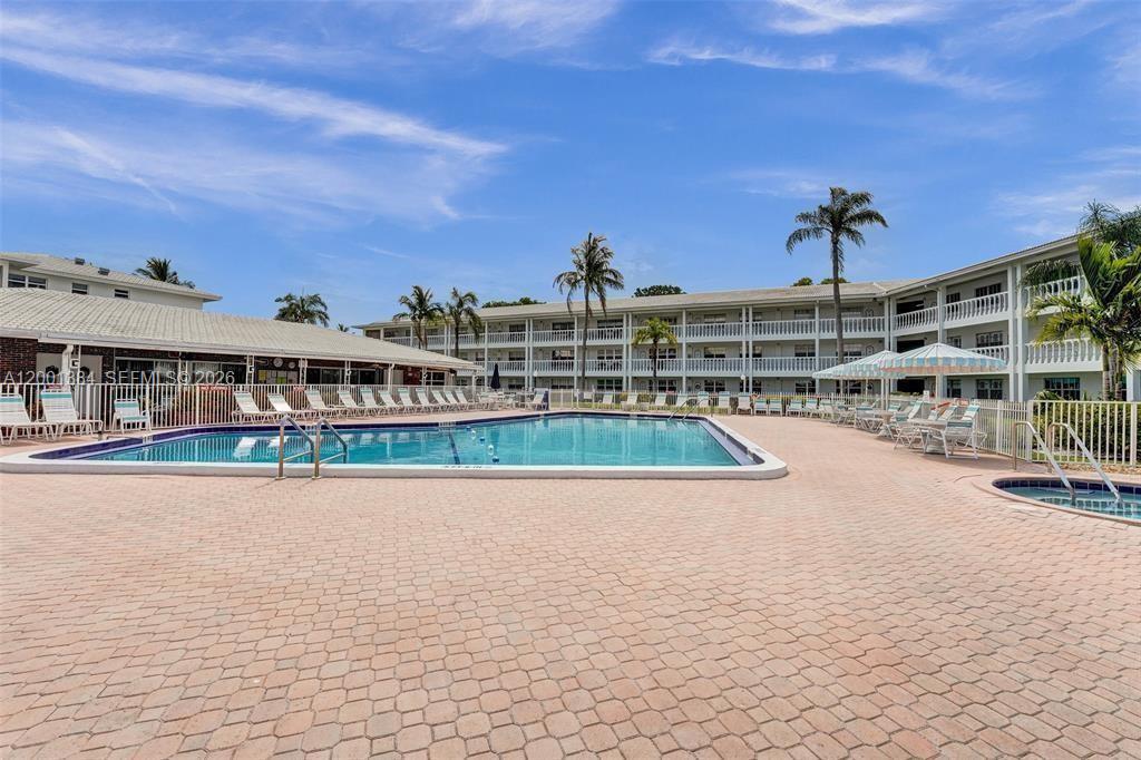 MAYBURY MANSIONS CONDO - Residential Lease