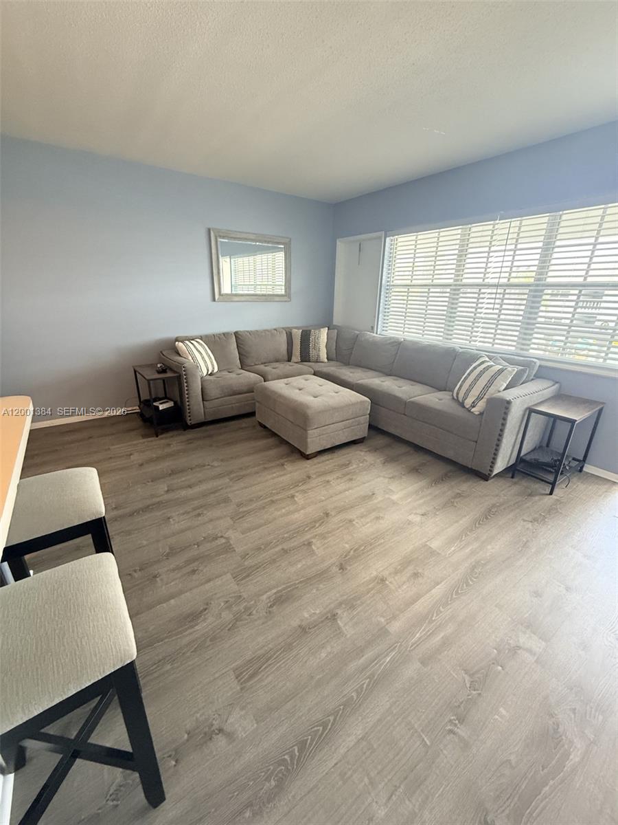 MAYBURY MANSIONS CONDO - Residential Lease