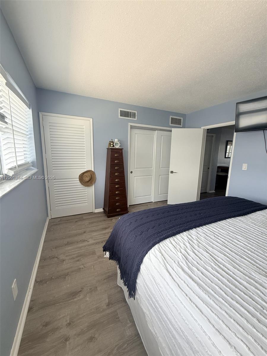 MAYBURY MANSIONS CONDO - Residential Lease