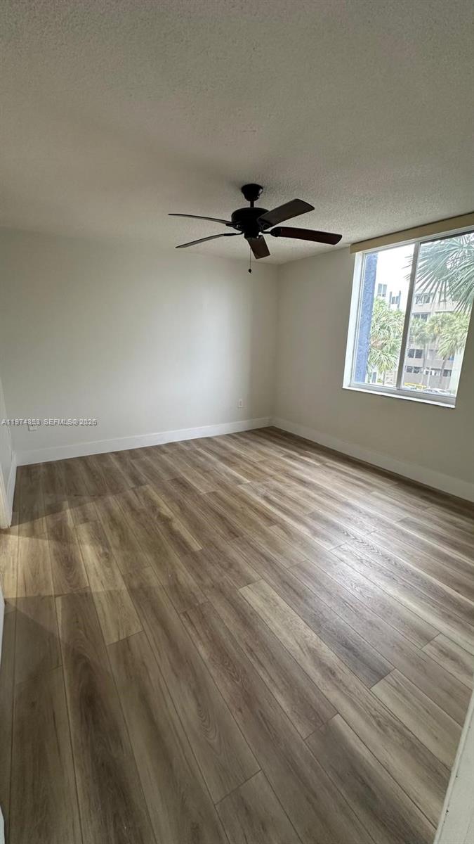 SAMARI LAKE EAST CONDO - Residential Lease