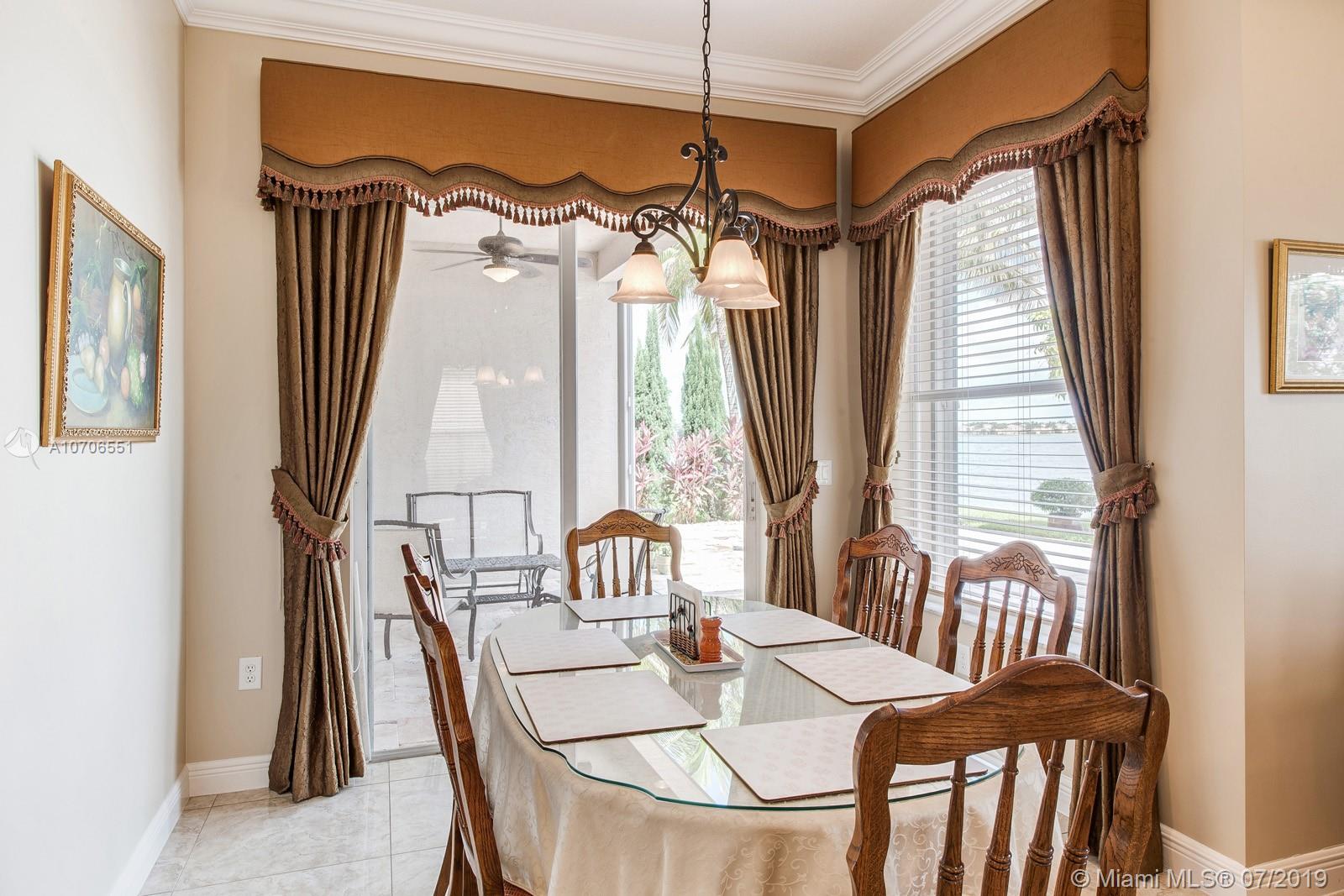 SUNSET FALLS PLAT 1 - Residential