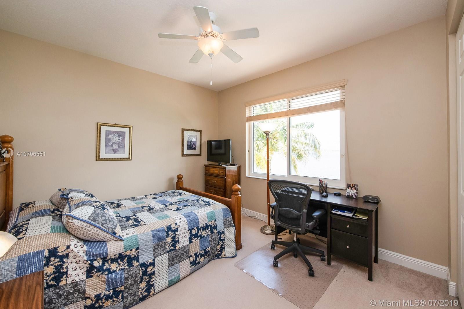 SUNSET FALLS PLAT 1 - Residential