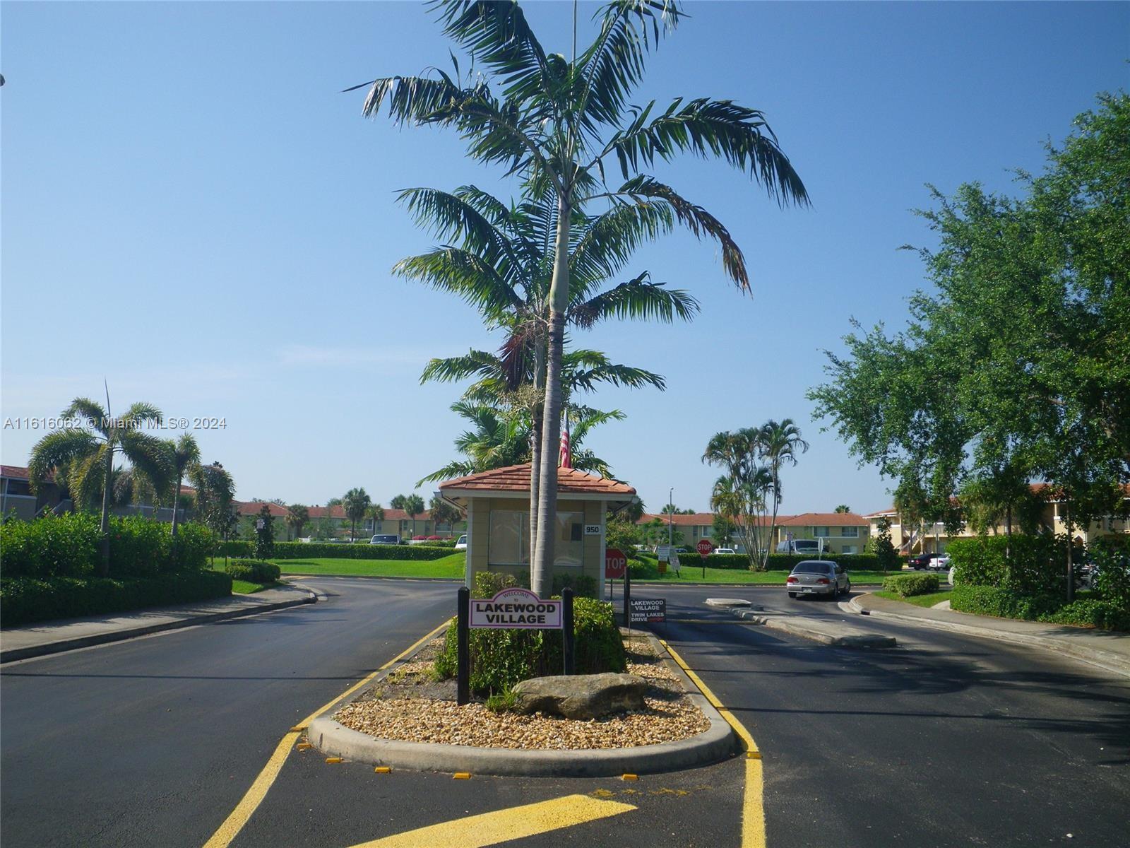 10104 Twin Lakes Dr 11-F, Coral Springs, Broward County, Florida - 2 Bedrooms  
2 Bathrooms - 