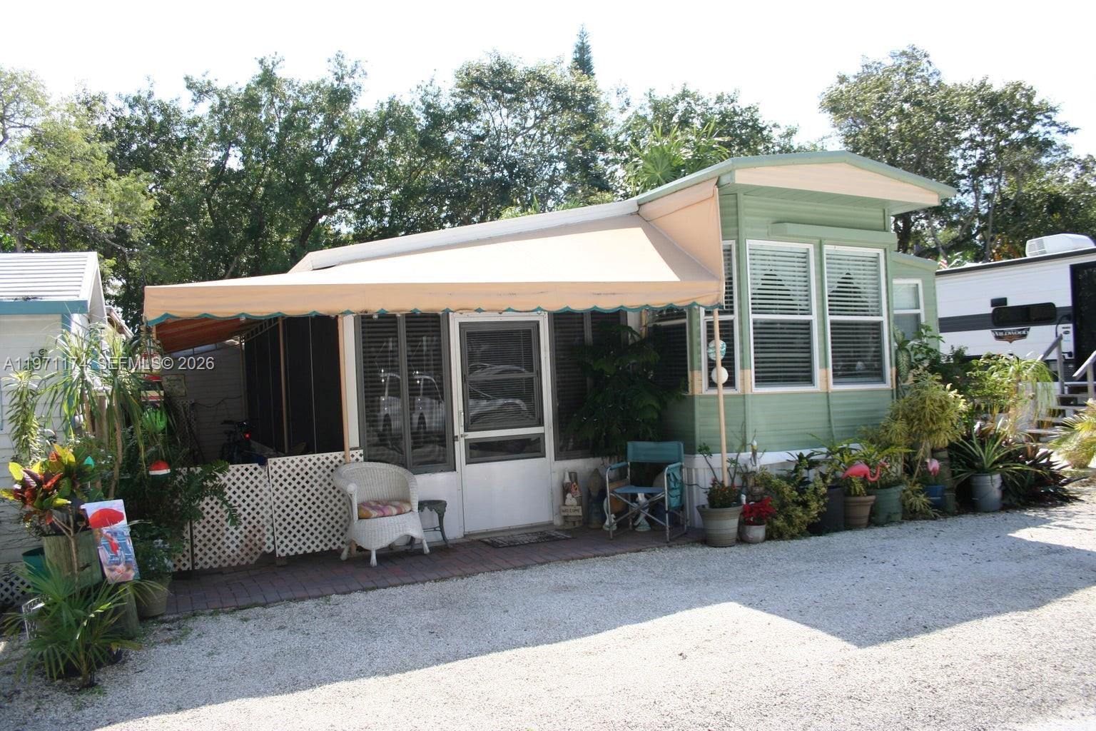 Key Largo Kampground - Residential