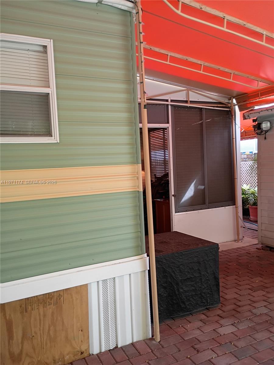 Key Largo Kampground - Residential