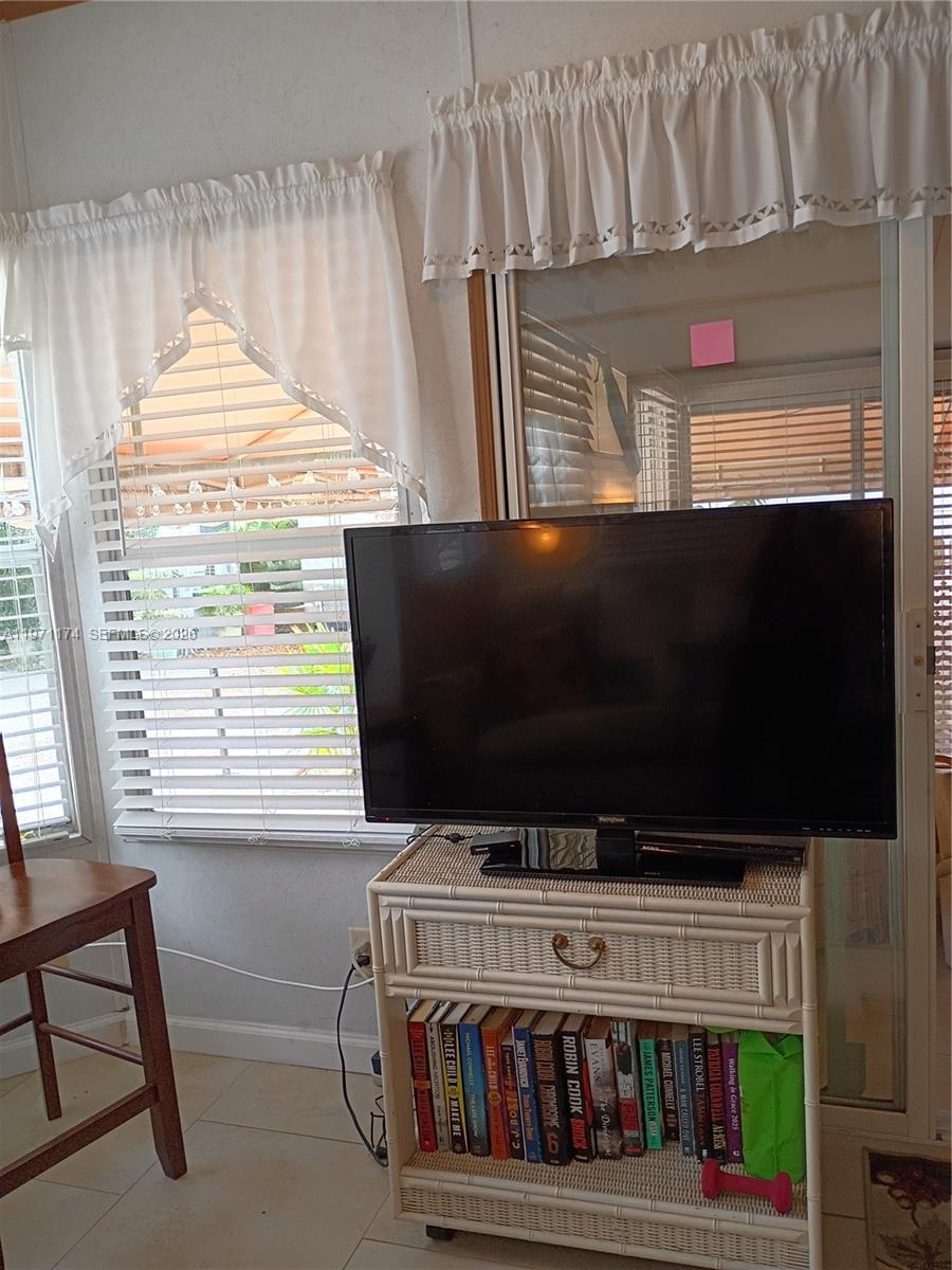 Key Largo Kampground - Residential