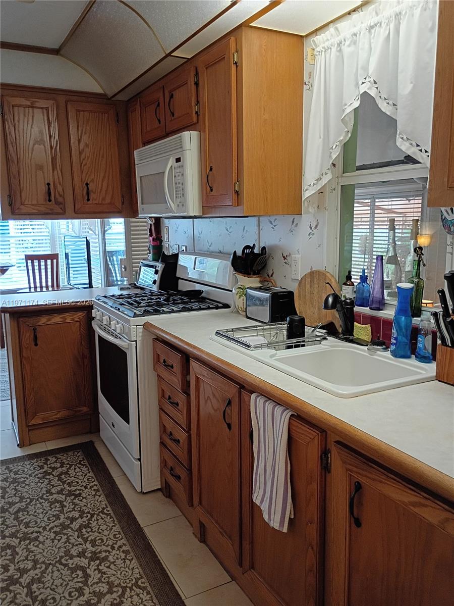 Key Largo Kampground - Residential