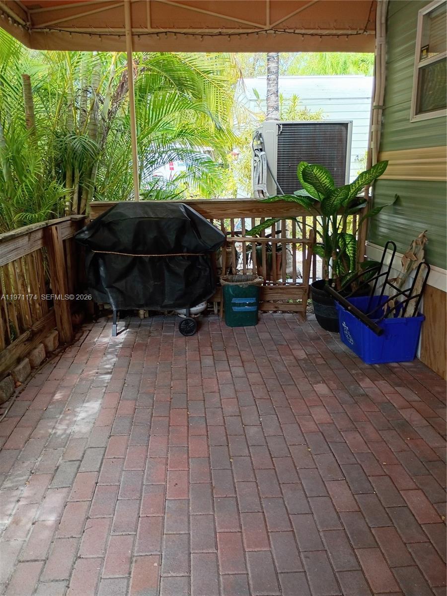Key Largo Kampground - Residential