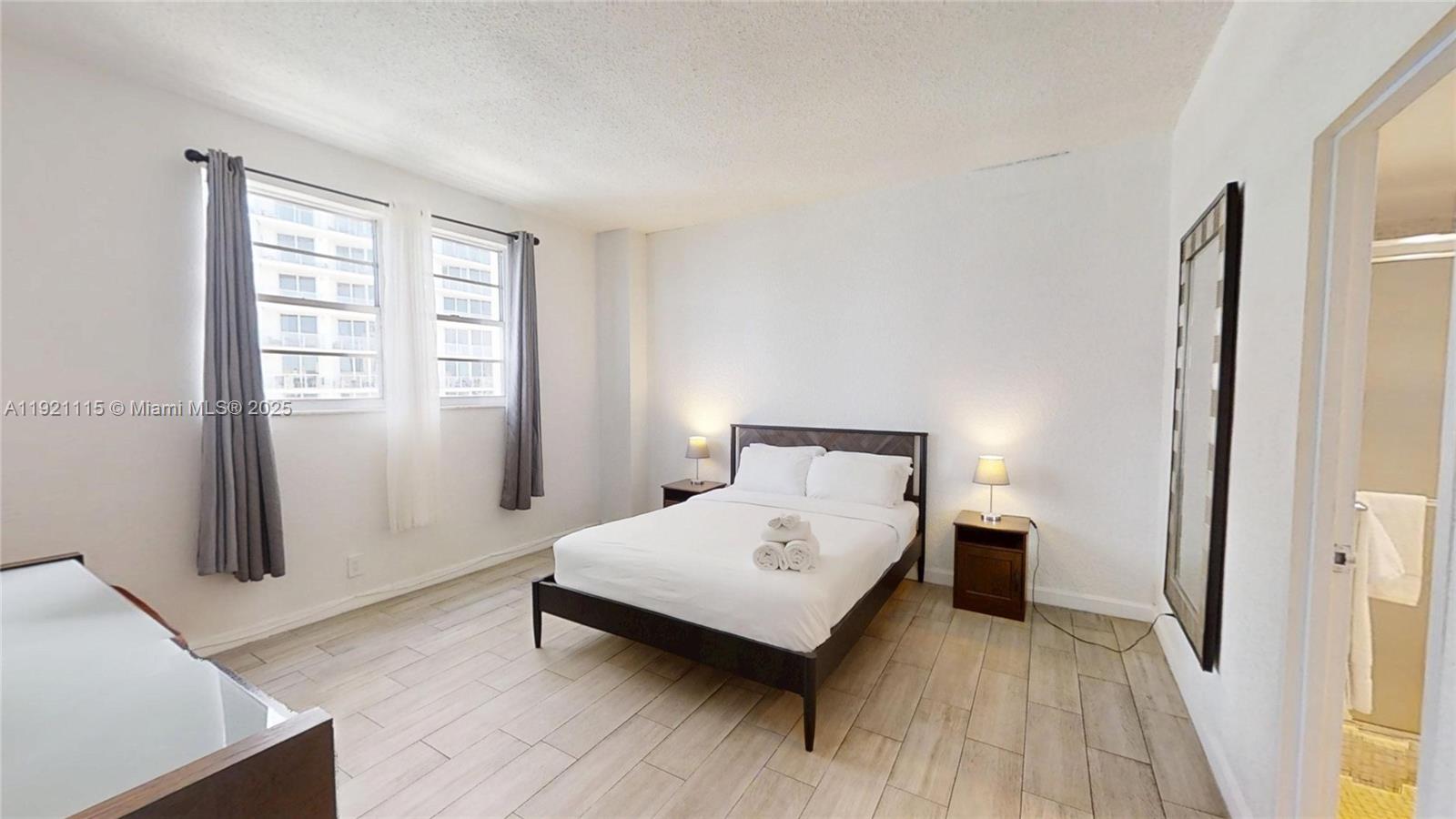 SIAN OCEAN RESIDENCES CON - Residential Lease