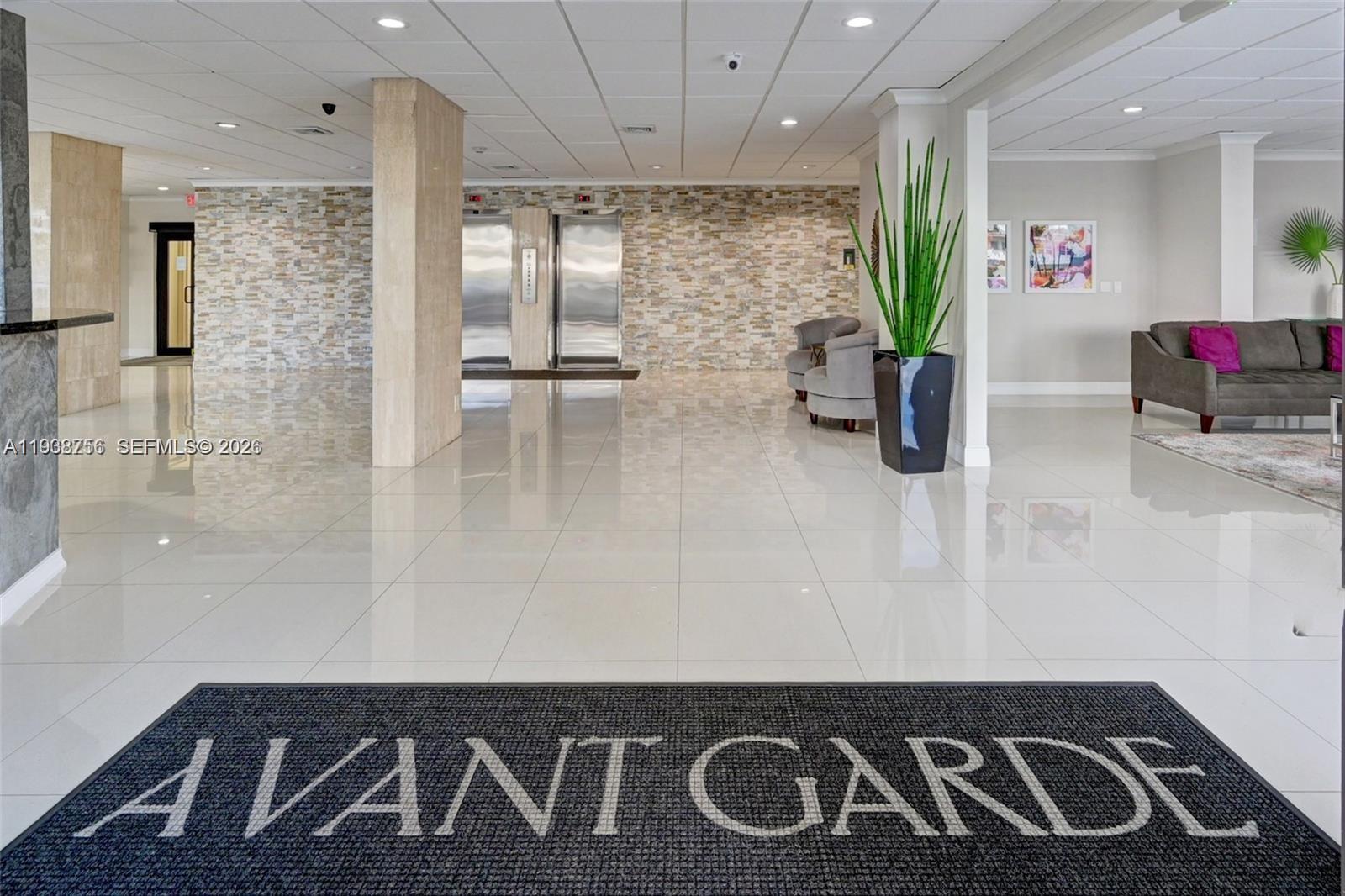 AVANT GARDE CONDO - Residential