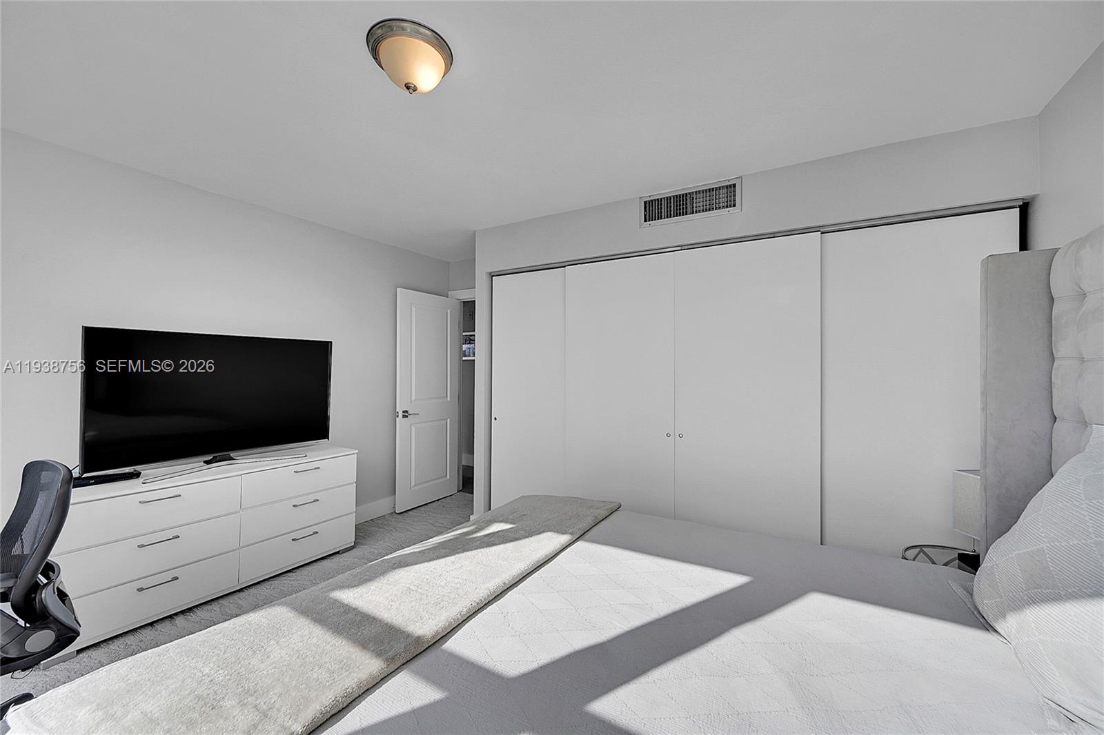 AVANT GARDE CONDO - Residential