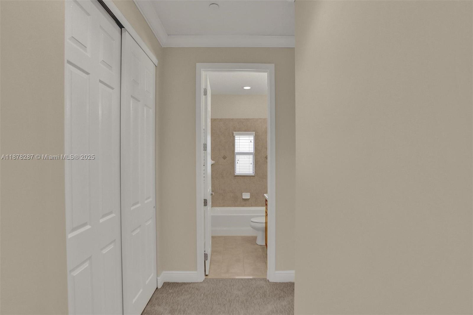 CROISSANT PARK - Residential Lease