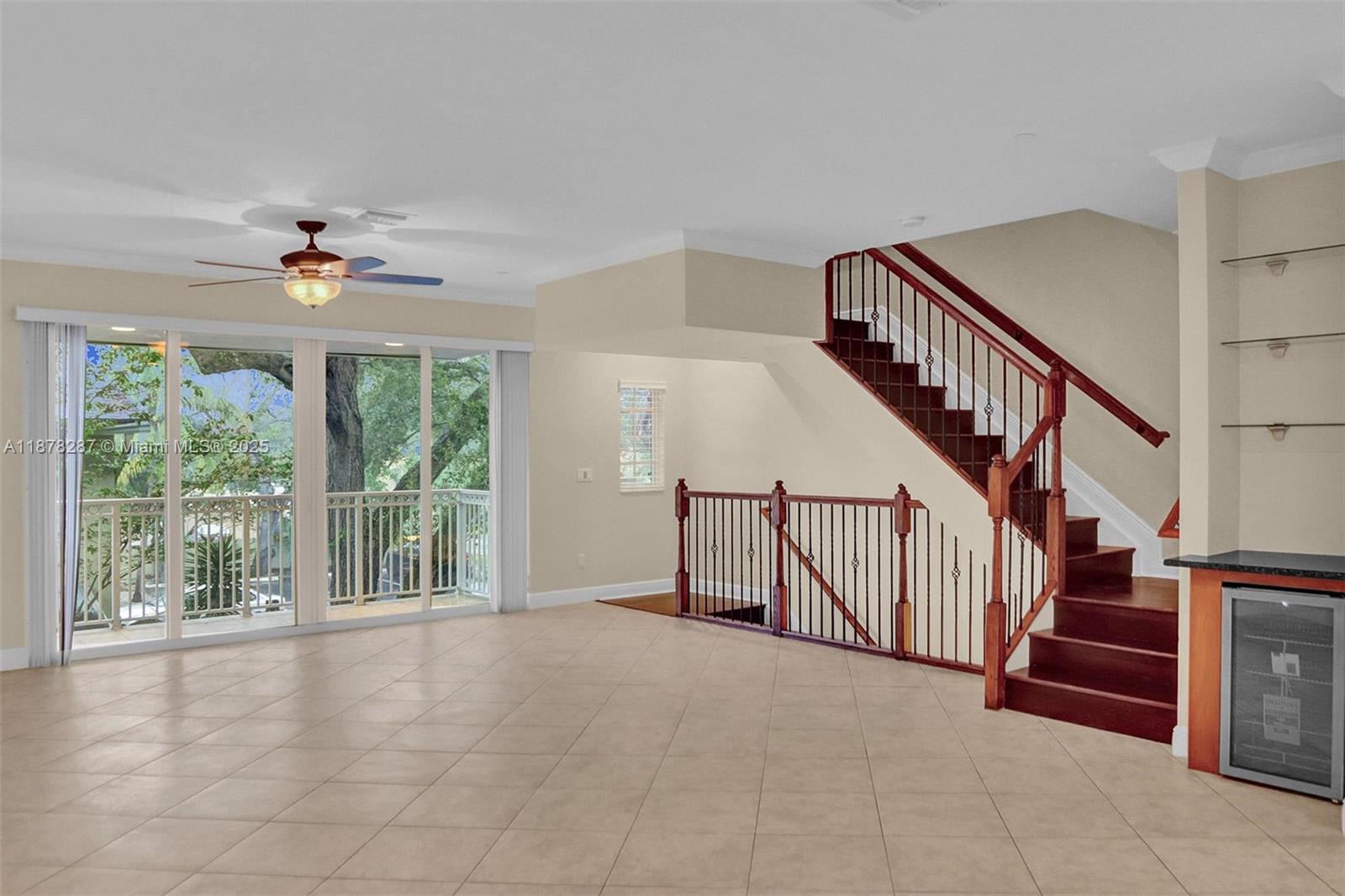 CROISSANT PARK - Residential Lease