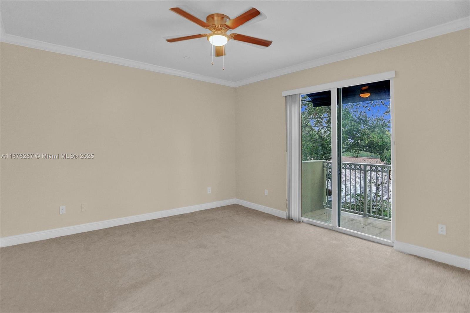 CROISSANT PARK - Residential Lease