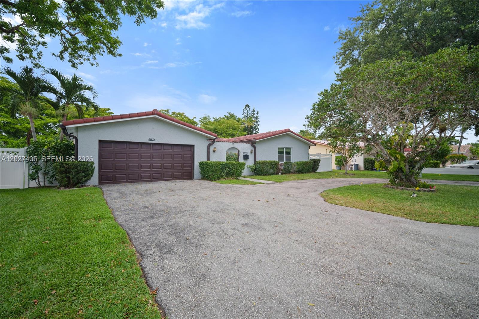 DEER RUN SPRINGS - Residential