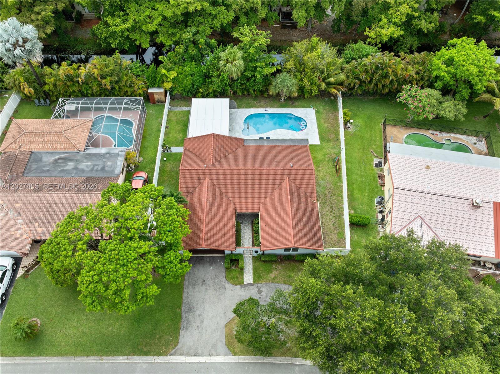 DEER RUN SPRINGS - Residential
