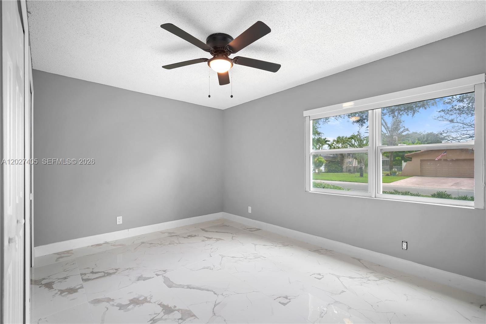 DEER RUN SPRINGS - Residential