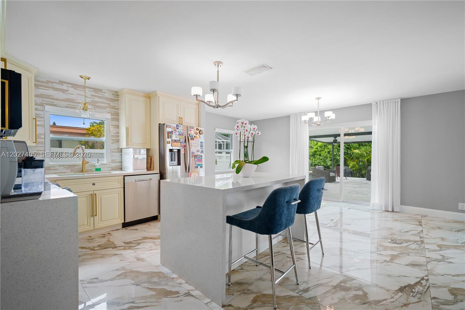 DEER RUN SPRINGS - Residential
