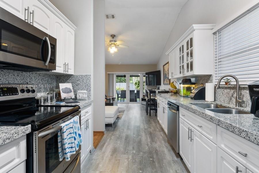 LINDGREN CENTRAL - Residential