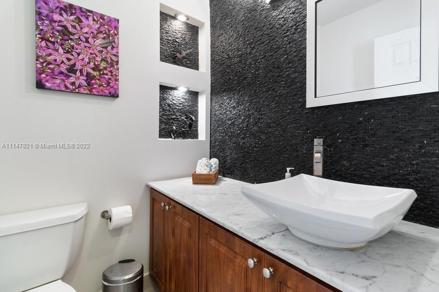 LINDGREN CENTRAL - Residential