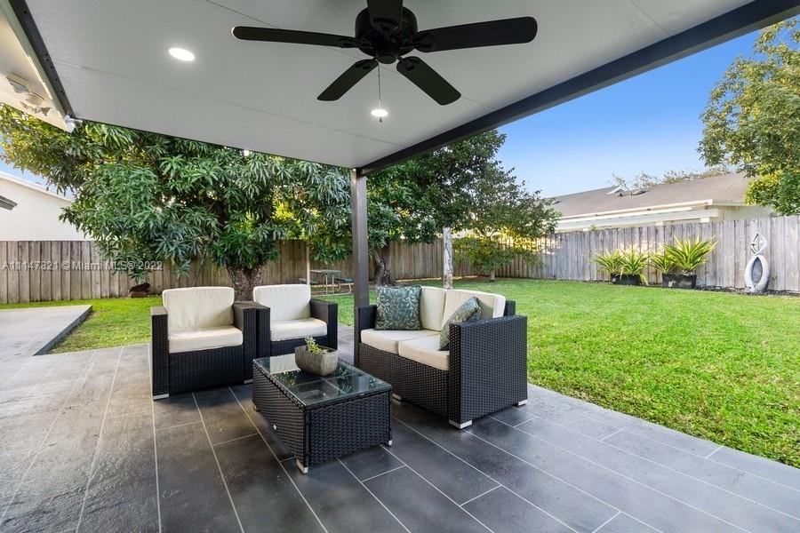 LINDGREN CENTRAL - Residential