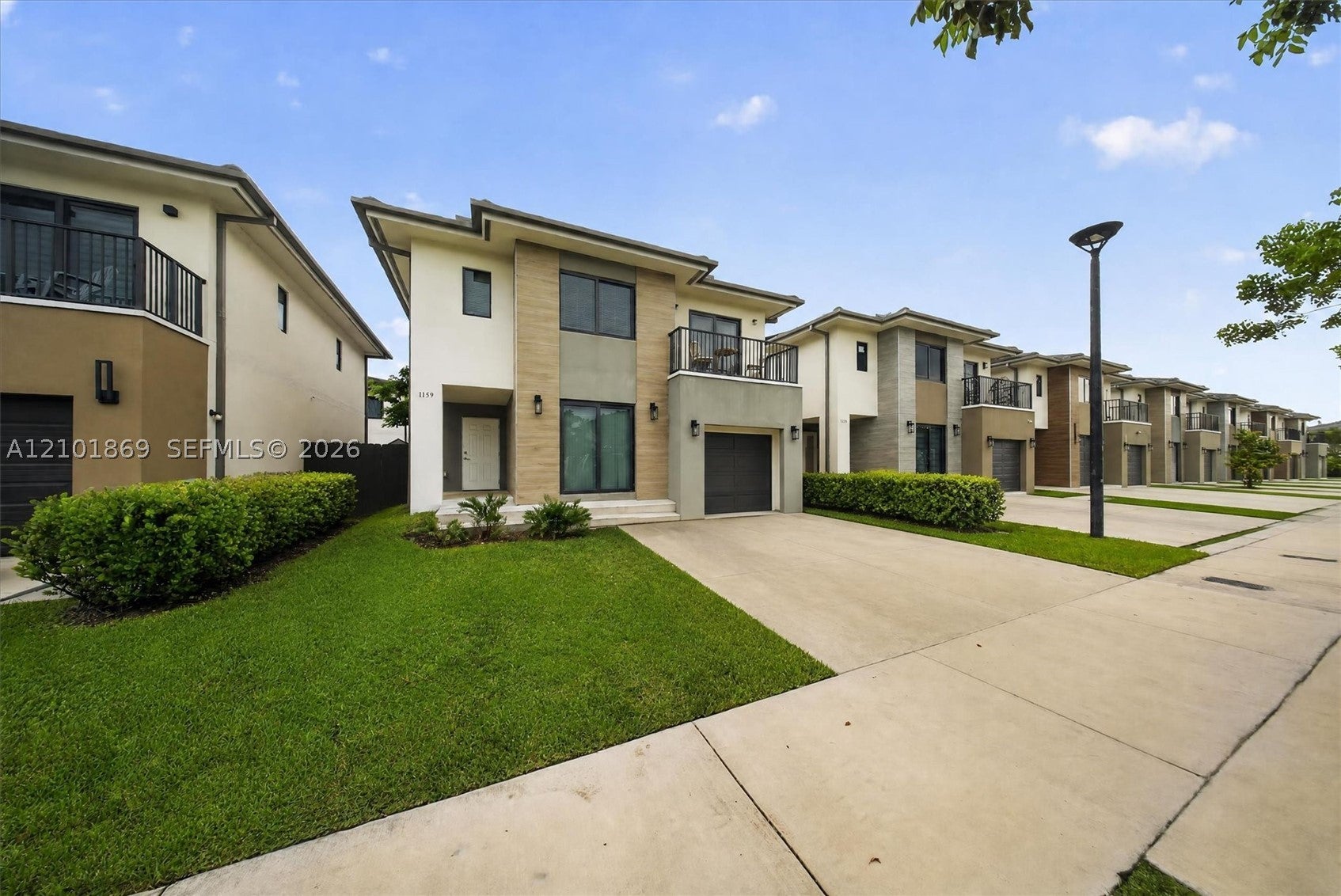 1159 NW 3rd St