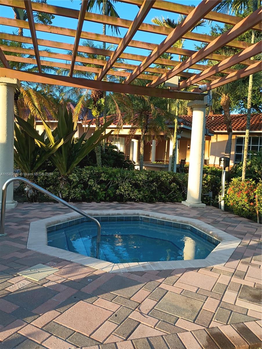 LAKES OF JACARANDA CONDO - Residential Lease