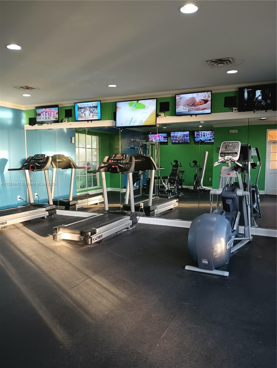 LAKES OF JACARANDA CONDO - Residential Lease
