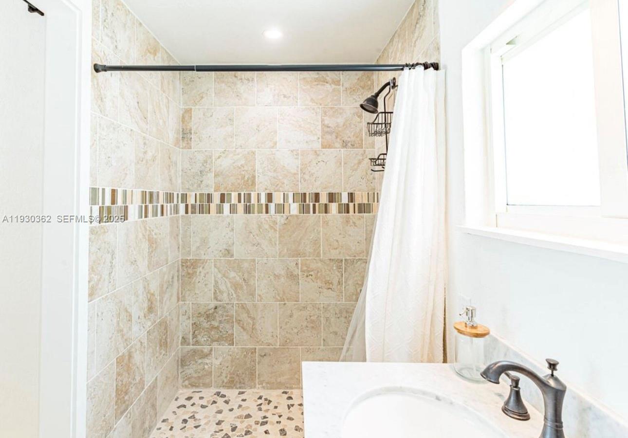 MATECUMBE OCEAN BEACH SEC - Residential