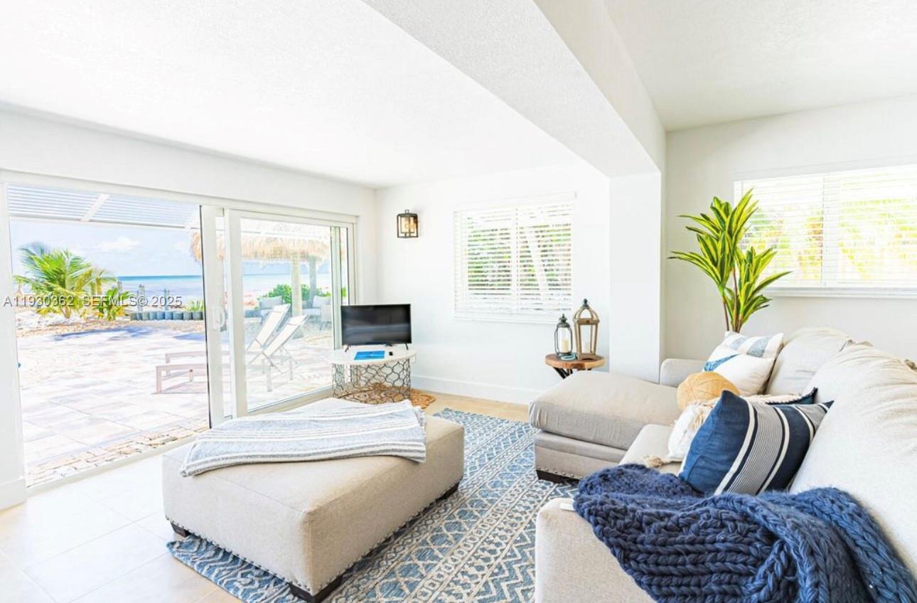 MATECUMBE OCEAN BEACH SEC - Residential