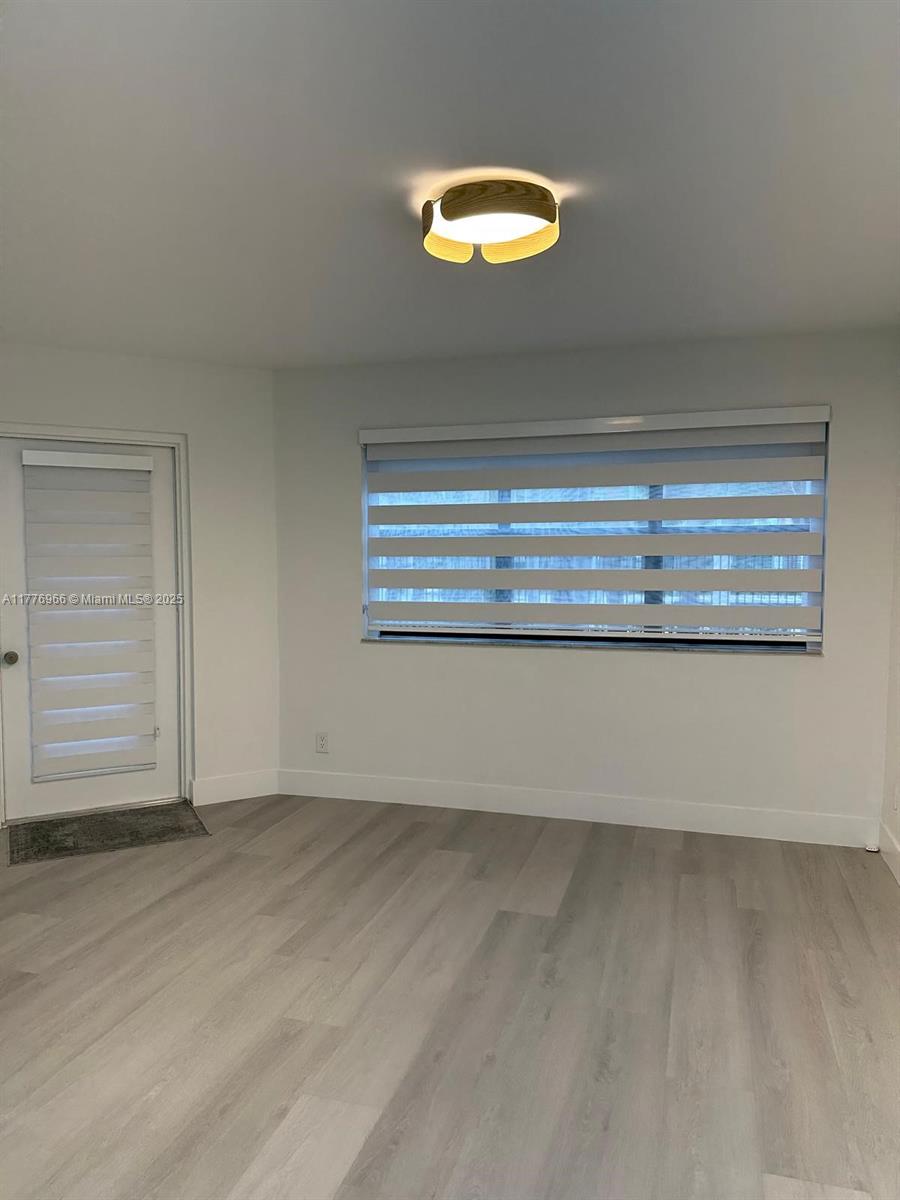 HOLLYWOOD PARC CONDOMINIU - Residential