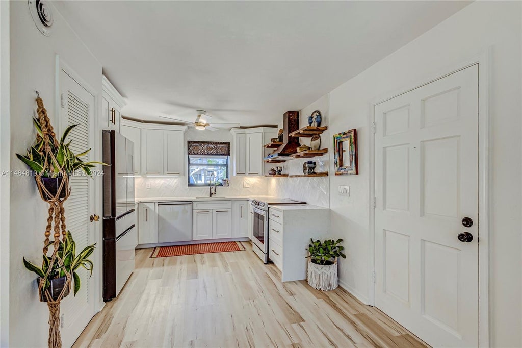 Photo of 755 E Saturn St #F101, Jupiter, FL 33477 (MLS # A11484819)